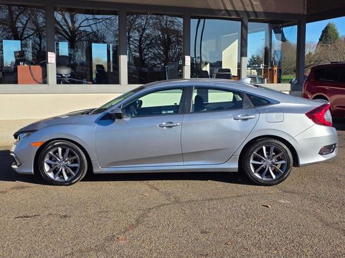 Used 2019 Honda Civic EX image 8