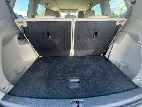 Used 2026 Volkswagen Atlas SE FWD image 35