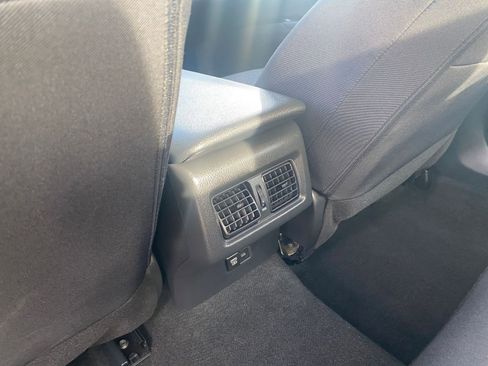 Used 2025 Toyota Camry LE image 24