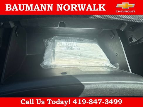 Used 2015 Chevrolet Cruze LT FWD image 31