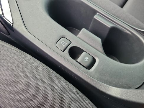 Used 2024 Toyota Corolla LE image 33