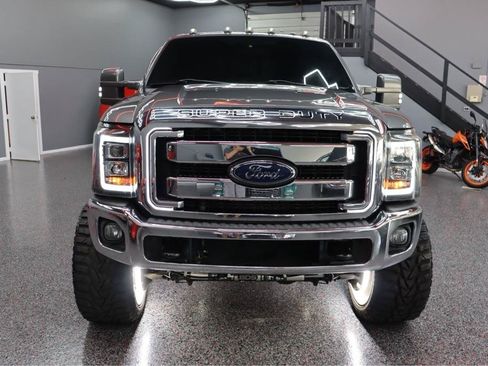Used 2014 Ford F350 Lariat w/ Lariat Interior Package AWD/4WD image 8
