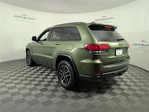 Used 2019 Jeep Grand Cherokee Trailhawk w/ Trailhawk Luxury Group image 3