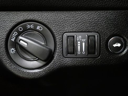 Used 2023 Dodge Challenger GT image 13