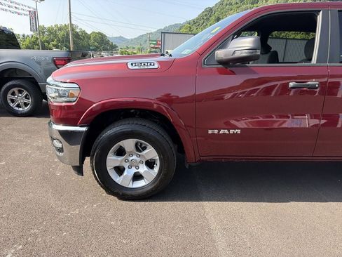 Used 2025 RAM 1500 Big Horn AWD/4WD image 9