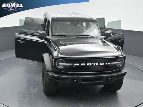 Used 2024 Ford Bronco Wildtrak AWD/4WD image 25
