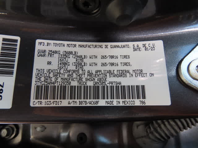 Used 2023 Toyota Tacoma TRD Off-Road AWD/4WD image 28