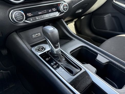 Used 2021 Nissan Sentra SV image 25