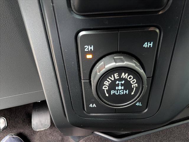 Used 2022 Ford F150 Lariat w/ FX4 Off-Road Package AWD/4WD image 36