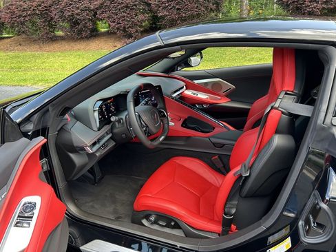 Used 2025 Chevrolet Corvette Z06 image 36