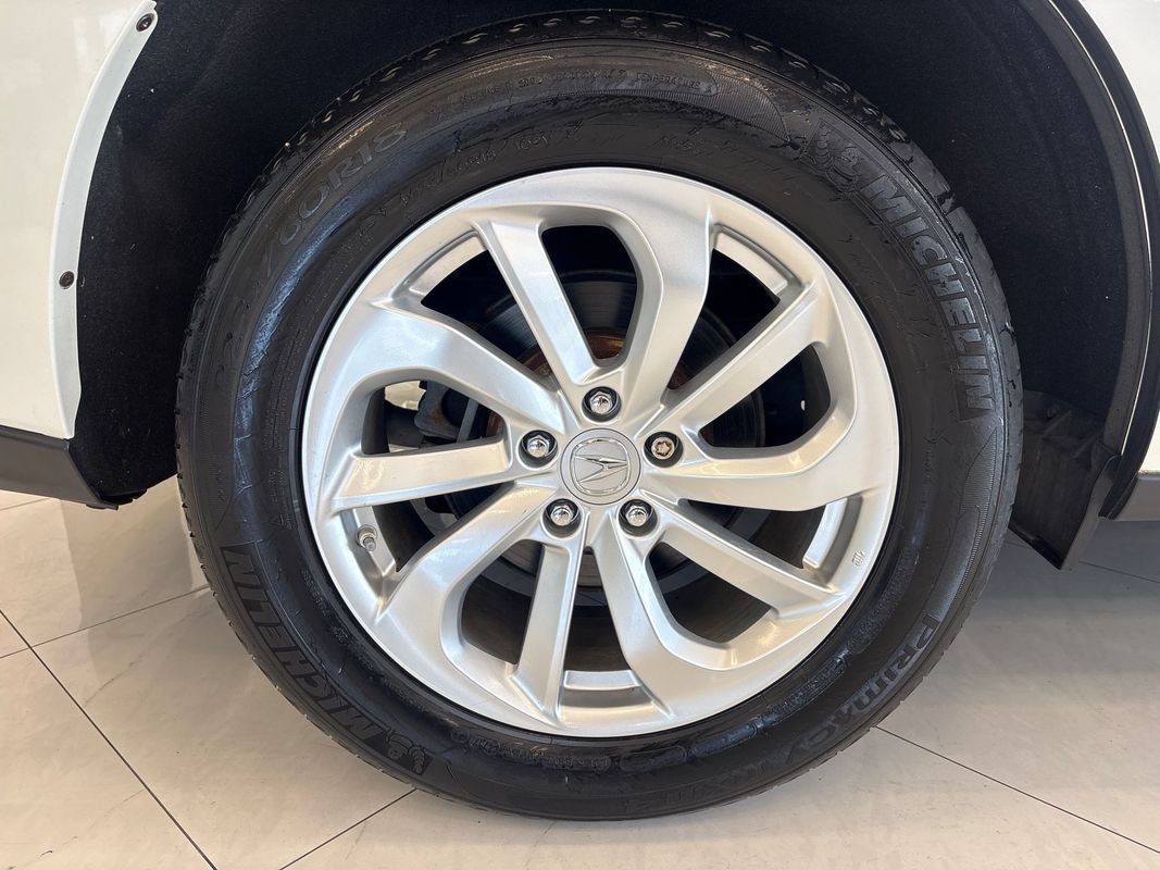 Used 2018 Acura RDX w/ Technology Package AWD/4WD image 40