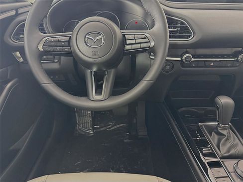 Used 2025 MAZDA CX-30 AWD 2.5 S w/ Preferred Package image 34