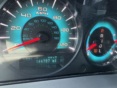 Used 2010 Ford Fusion SE FWD image 11