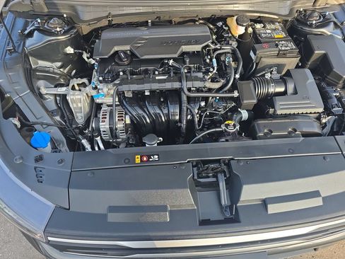 Used 2025 Kia K4 FWD image 19