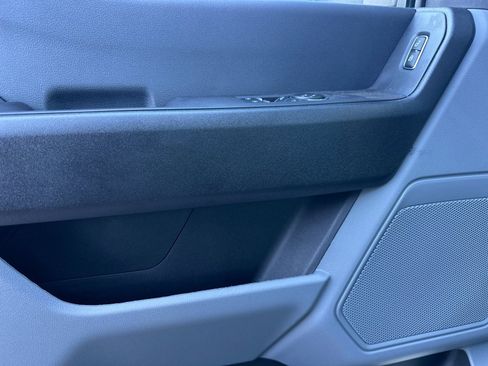 Used 2024 Ford F550 2WD Regular Cab Super Duty w/ XL Chrome Package image 12