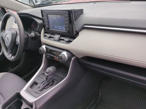 Used 2019 Toyota RAV4 XLE w/ All Weather Liner Package AWD/4WD image 50