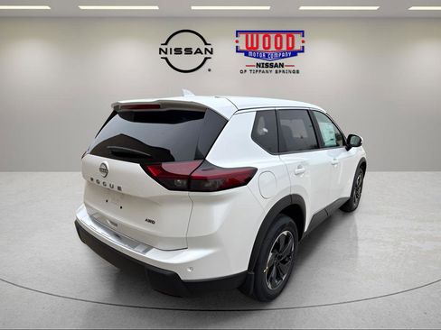New 2026 Nissan Rogue SV w/ Cold Weather Package AWD/4WD image 3