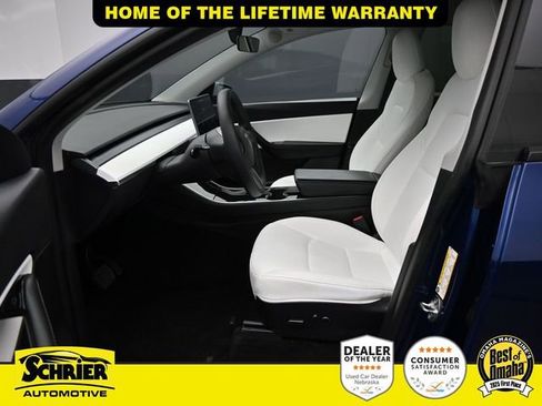 Used 2021 Tesla Model Y Long Range image 12