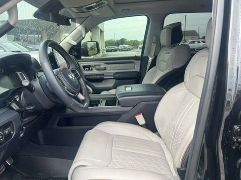 Used 2025 RAM 1500 Tungsten w/ Off Road Group image 7