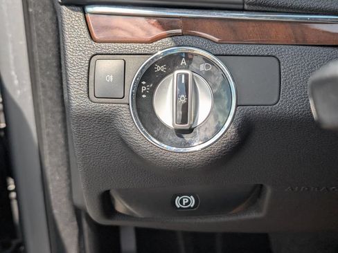 Used 2011 Mercedes-Benz E 350 Cabriolet image 18