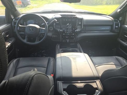 Used 2024 RAM 3500 Limited AWD/4WD image 10