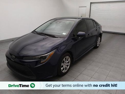 Used 2025 Toyota Corolla LE FWD image 1