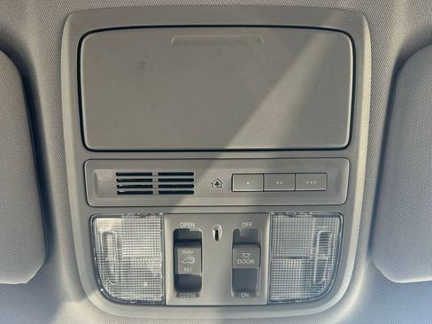 Used 2021 Honda CR-V EX-L image 32