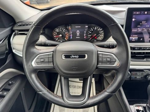 Used 2022 Jeep Compass Limited AWD/4WD image 18