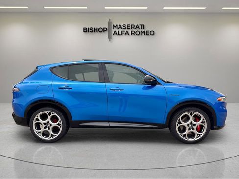 Used 2025 Alfa Romeo Tonale w/ Premium Package AWD/4WD image 7