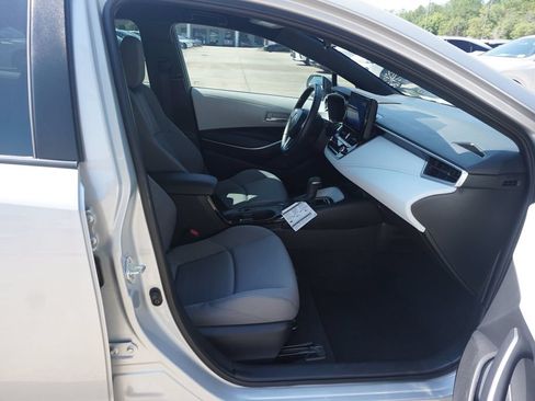 Used 2024 Toyota Corolla SE FWD image 17