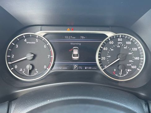 Used 2025 Nissan Sentra SV w/ SV Premium Package FWD image 25