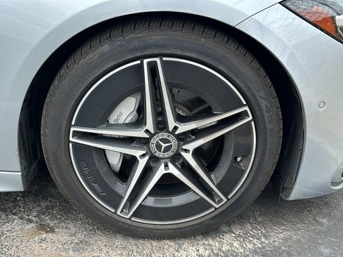 Used 2022 Mercedes-Benz C 300 4MATIC Sedan image 2