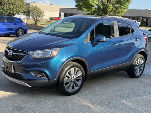 Used 2019 Buick Encore Preferred w/ Safety Package FWD image 1