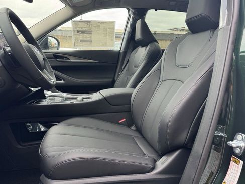 New 2026 INFINITI QX60 Luxe w/ Cargo Package image 15