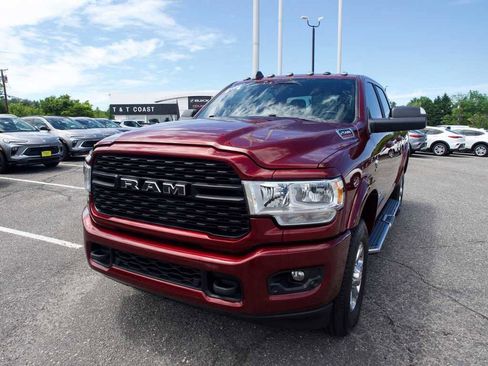 Used 2022 RAM 2500 Big Horn w/ Level A Equipment Group AWD/4WD image 1
