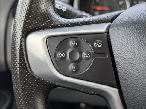 Used 2024 GMC Terrain SLE AWD/4WD image 22
