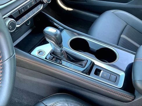 Used 2023 Nissan Altima 2.5 SR image 16