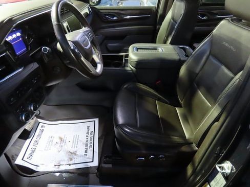 Used 2021 GMC Yukon XL Denali w/ Denali Ultimate Package image 43