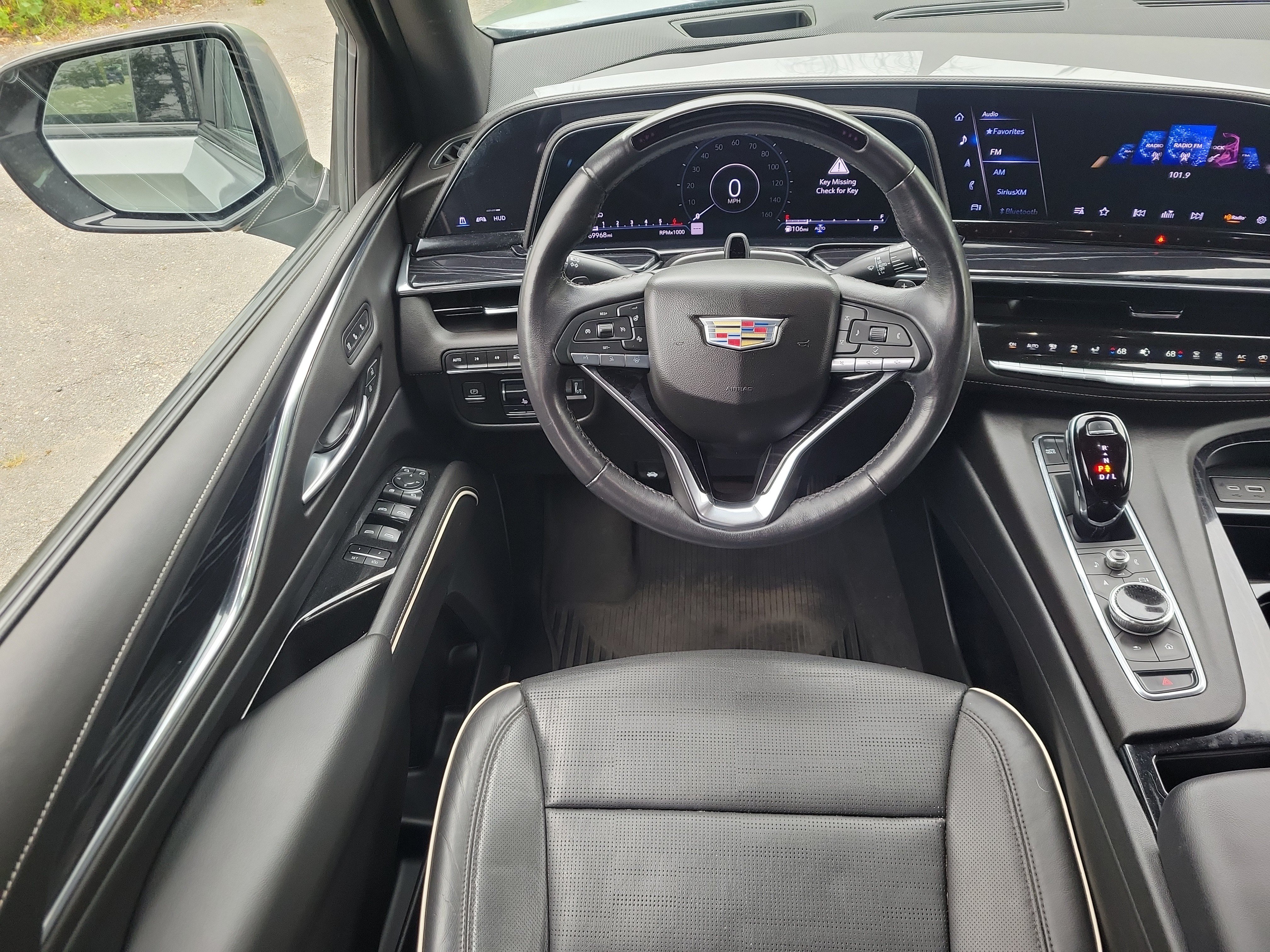 Used 2023 Cadillac Escalade Sport w/ LPO, ONYX Package AWD/4WD image 20