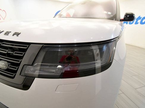 Used 2023 Land Rover Range Rover SE AWD/4WD image 9