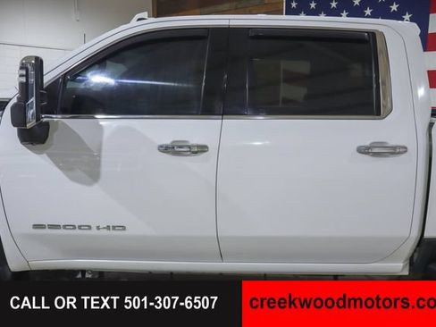Used 2022 GMC Sierra 2500 SLT w/ SLT Premium Package AWD/4WD image 8