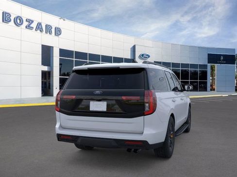 New 2026 Ford Expedition Tremor image 9