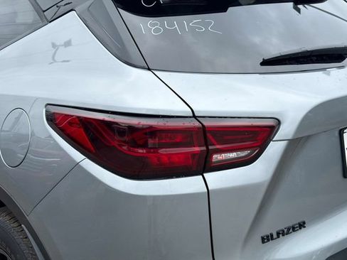 New 2026 Chevrolet Blazer LT w/ Convenience Package FWD image 11