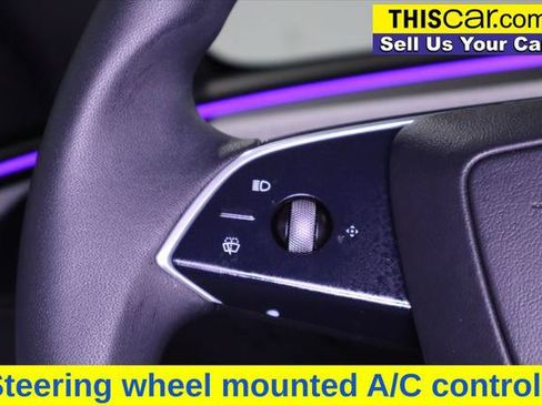 Used 2026 Tesla Model Y 2WD image 17