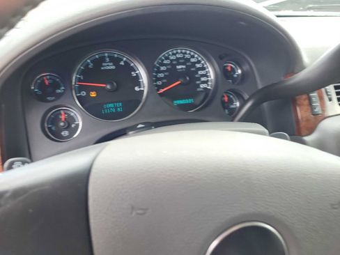 Used 2008 Chevrolet Silverado 1500 LTZ AWD/4WD image 11