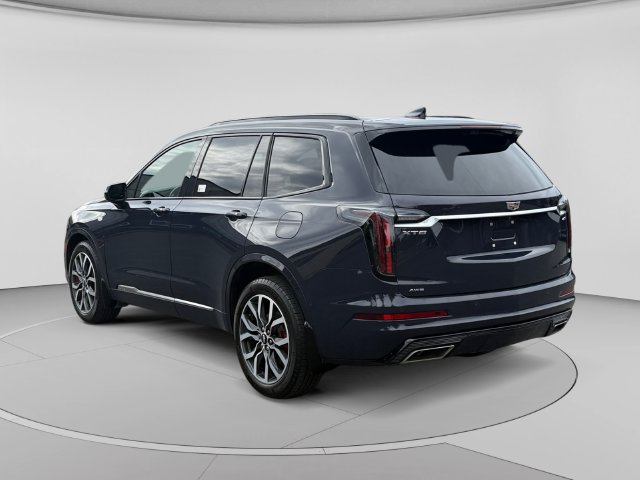 Used 2024 Cadillac XT6 Sport w/ Technology Package AWD/4WD image 3
