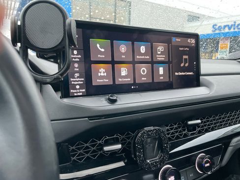 Used 2023 Honda Accord Sport image 5