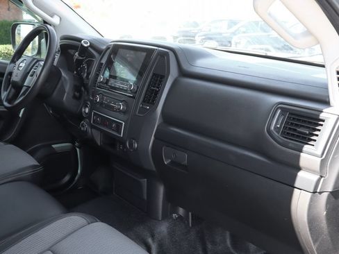 Used 2021 Nissan Titan S w/ HD Front GAWR Package AWD/4WD image 38