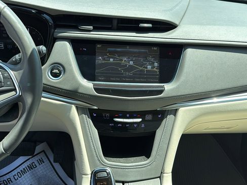 Used 2018 Cadillac XT5 Luxury AWD/4WD image 21