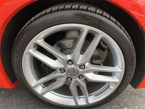 Used 2017 Chevrolet Corvette Stingray Z51 image 28